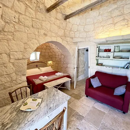 Trullo Fiore Ostuni